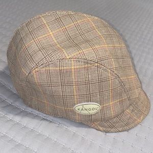 NWT Kangol Plaid Brown Multi Colored Hat Small